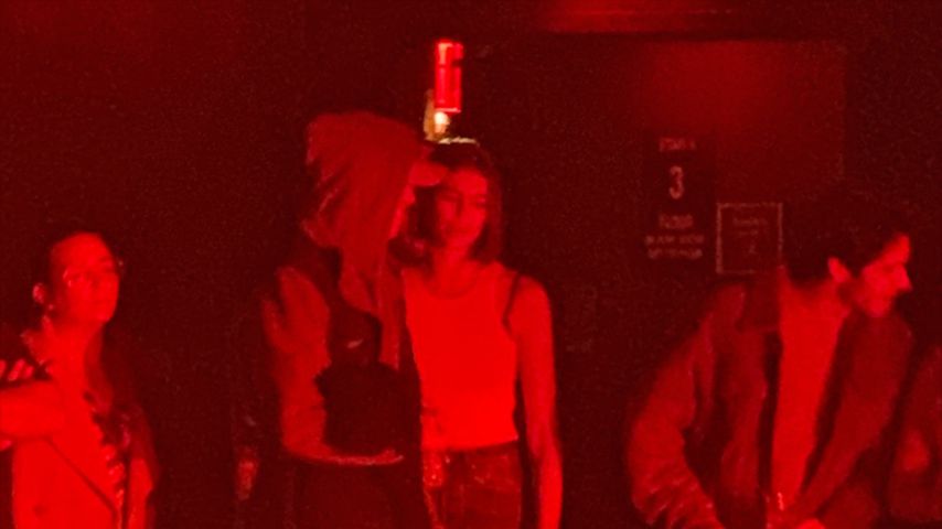Pete Davidson und Kaia Gerber auf einem Konzert in New York