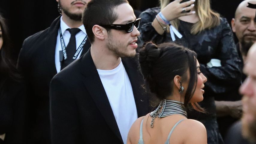 Pete Davidson und Kim Kardashian auf der Premiere von "The Kardashians"