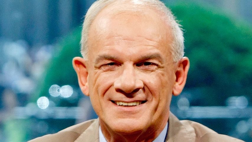 Peter Hahne wurde bei Spendengala von Promi-Arzt versorgt!