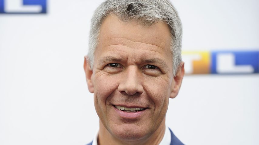 Tschüss Peter Kloeppel! Bei dieser Panne blieb er total cool