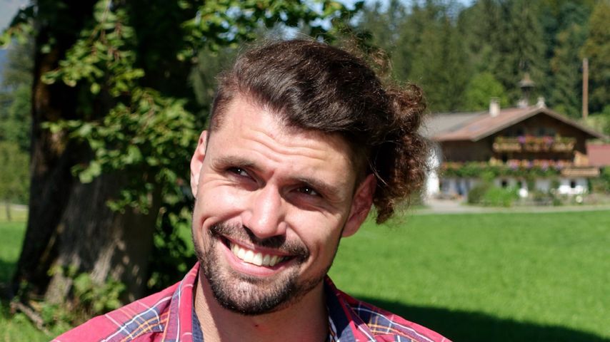Nach Abfuhr: "Bauer sucht Frau International"-Peter knutscht