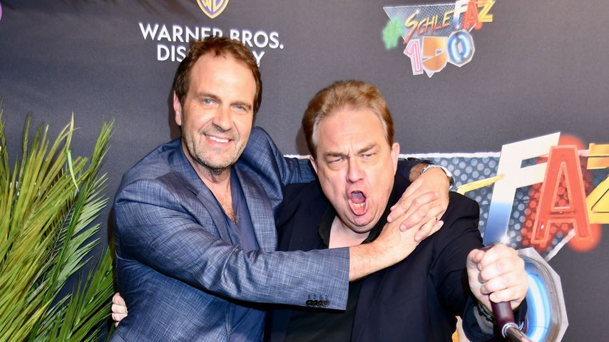 Peter Rütten und Oliver Kalkofe posieren bei der Preview von "#SchleFaZ"