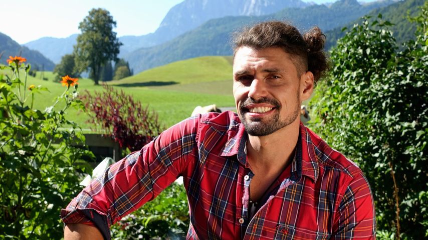 Es knistert: "Bauer sucht Frau International"-Peter knutscht