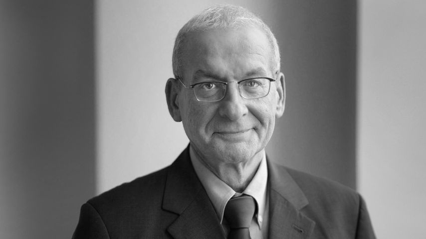Peter Zwegat, Finanzexperte
