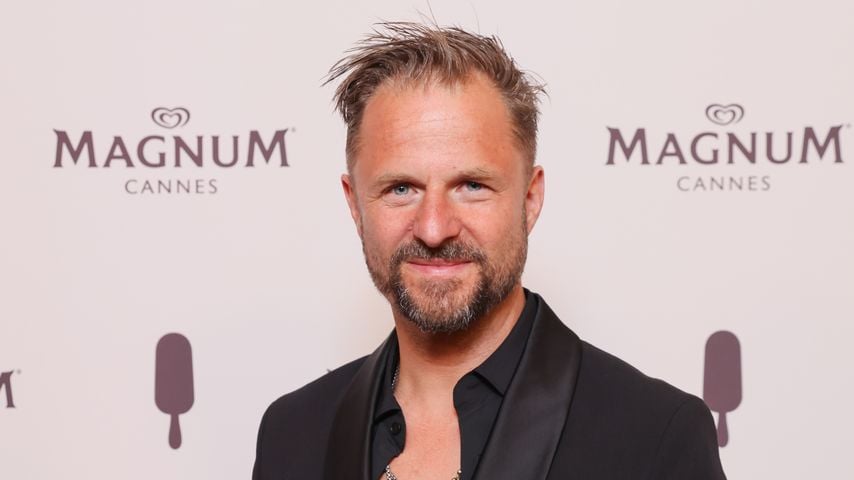 Philipp Hochmair genießt Cannes-Auftritt in Begleitung