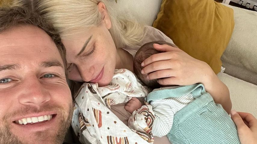 Philipp und Vanessa Stehler mit ihrem Baby, Juli 2023