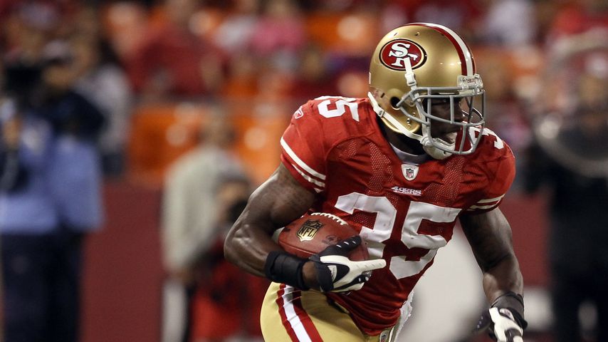 Phillip Adams, NFL-Spieler