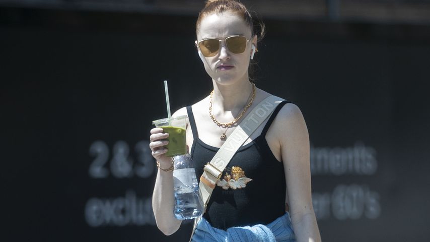 Phoebe Dynevor im Mai 2021