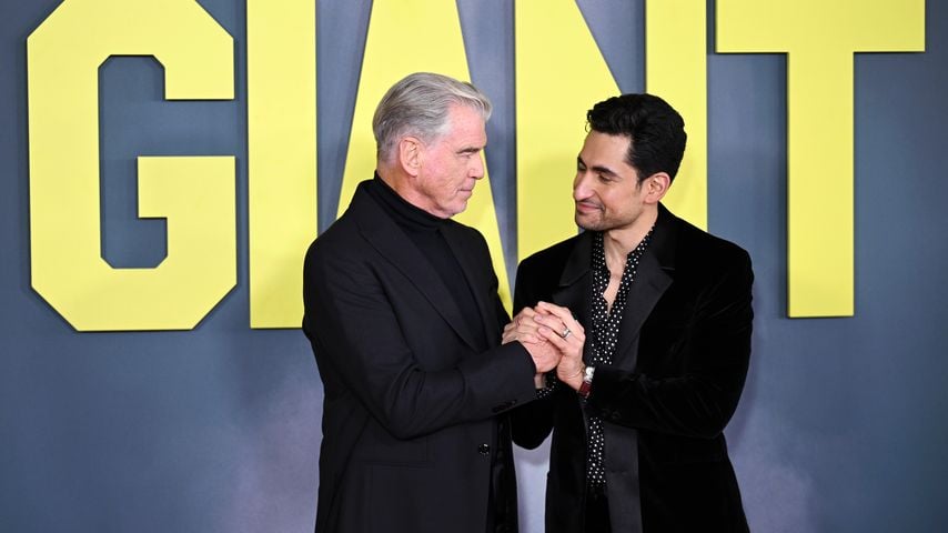 Pierce Brosnan und Amir El-Masry bei der UK-Gala von "Giant", 2026