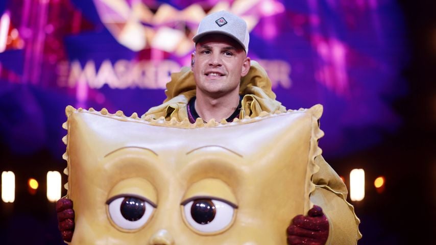 Pietro Lombardi als Rave-Ioli wurde Zweiter bei "The Masked Singer" in Köln, 13.12.2025