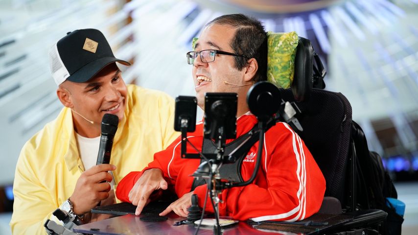 Süß: Pietro Lombardi singt Duett mit gehandicaptem Belal