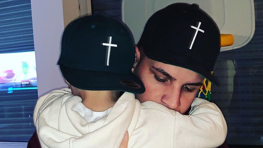 Pietro und Alessio verzaubern mit ihren Partnerlook-Caps