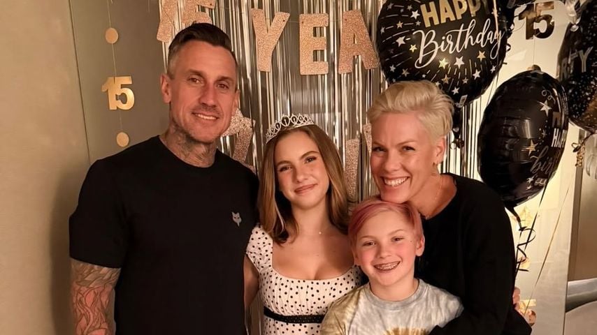Pink mit Carey Hart und den gemeinsamen Kindern
