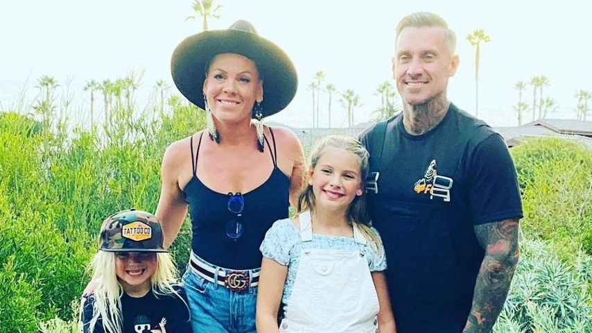 Neues Foto: Pink posiert mit Mann Carey und den Kindern