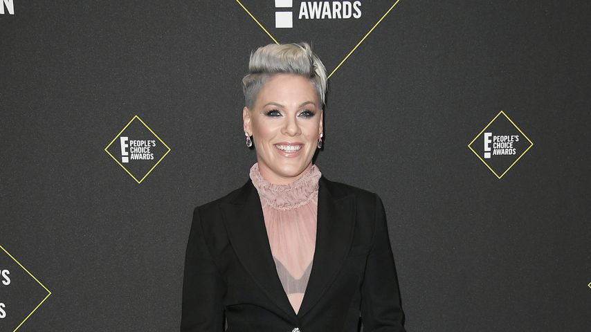 "Sexismus": Pink will Strafe für Beachhandballerinnen zahlen