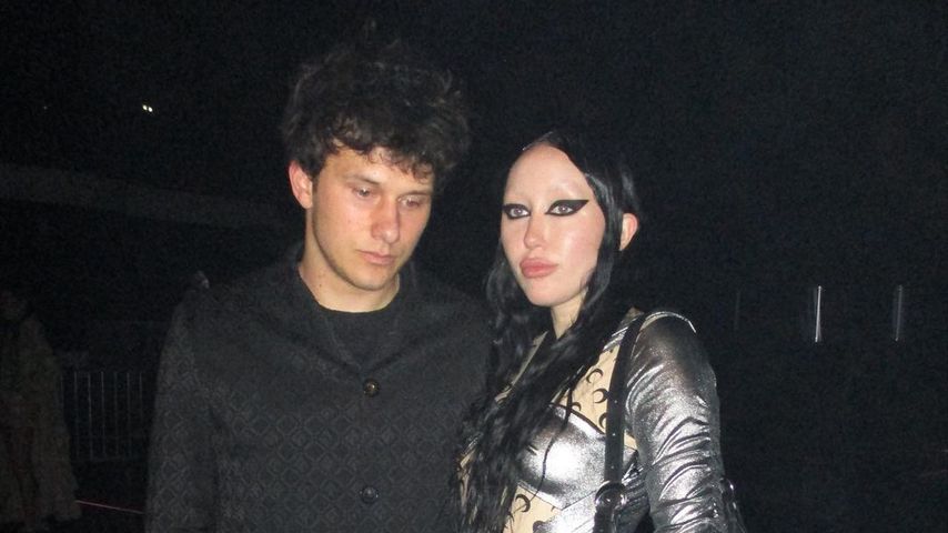 Pinkus und Noah Cyrus im Juni 2023