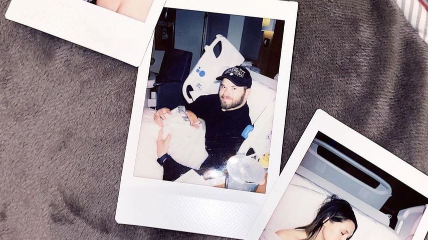 Kellan und Brittany Lynn Lutz mit ihrem Baby