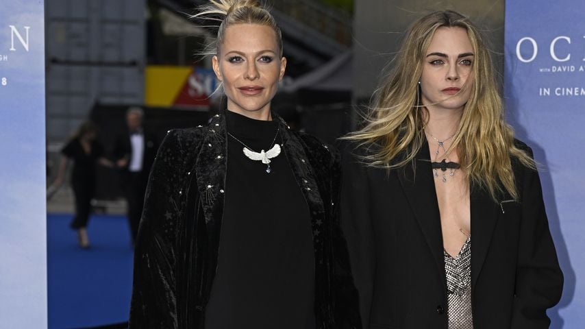 Schwestern-Duo: Poppy und Cara Delevingne strahlen bei Event