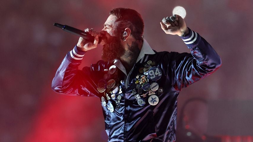 Post Malone in der Halbzeitshow des Spiels der Dallas Cowboys gegen die Kansas City Chiefs