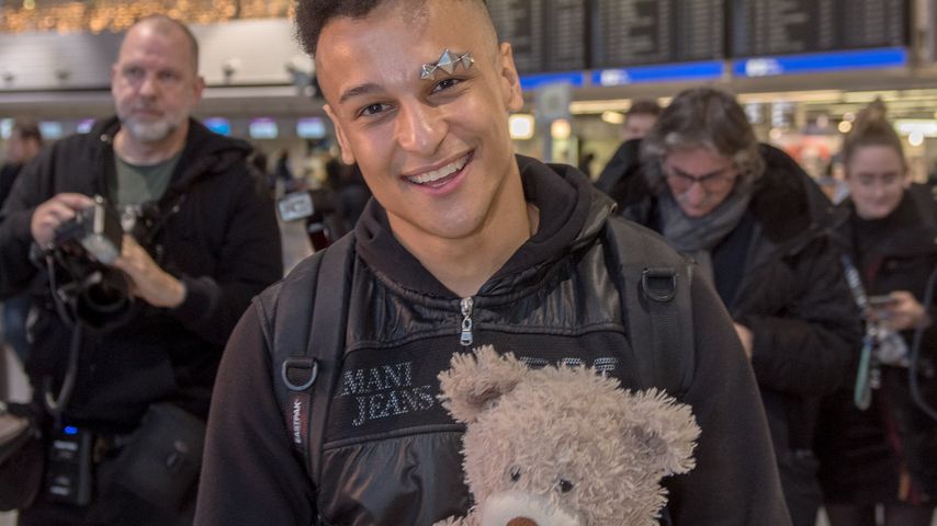 Prince Damien am Frankfurter Flughafen