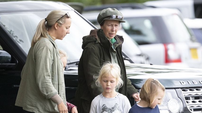 Prinzessin Anne mit ihren Enkeltöchtern Isla Phillips und Mia Tindall, 2018