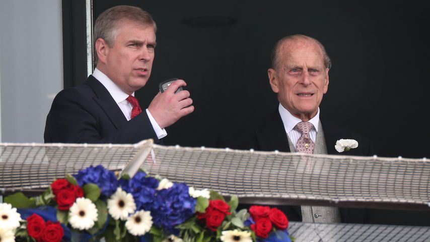 Prinz Andrew mit seinem Vater Prinz Philip 2012