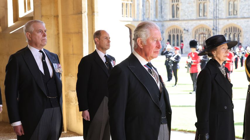 Prinz Andrew, Prinz Edward, Prinz Charles und Prinzessin Anne im April 2021
