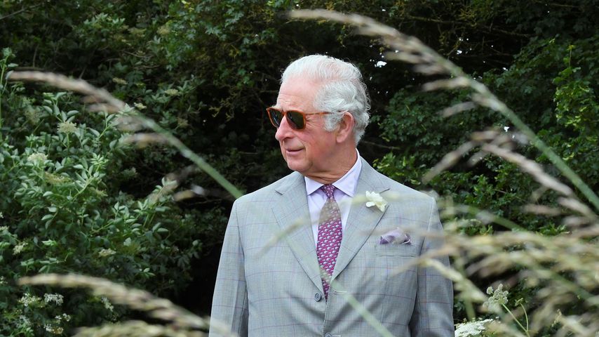 Lässig mit Sonnenbrille: So stilsicher ist Prinz Charles!