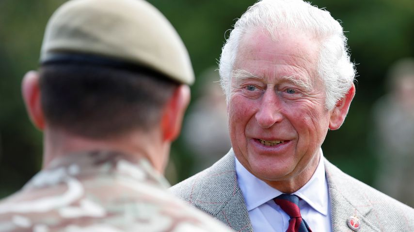 Prinz Charles während seines Besuchs der Combermere Baracken, Mai 2021
