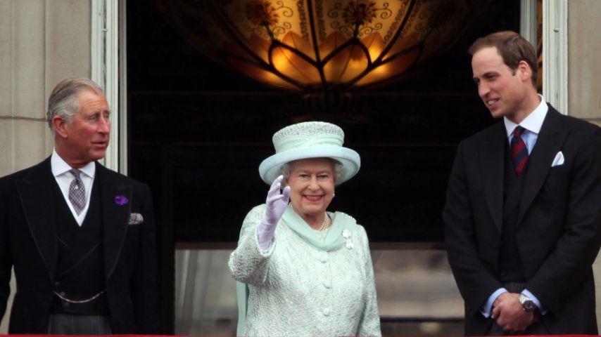 Prinz Charles, Queen Elizabeth II. und Prinz William 2012