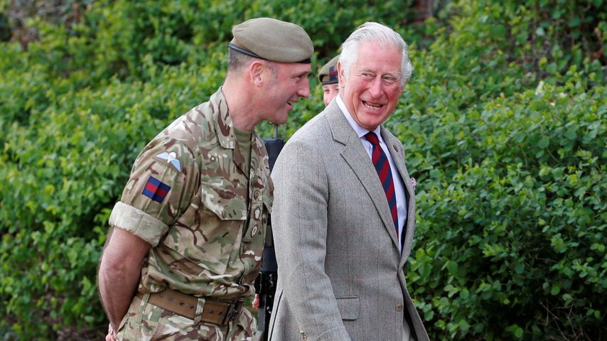 Prinz Charles während seines Besuchs der Combermere Baracken, Mai 2021
