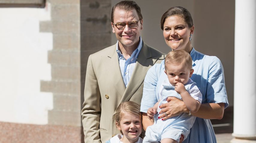Neue Bilder! Prinz Oscar zuckersüß & Estelle schon sooo groß
