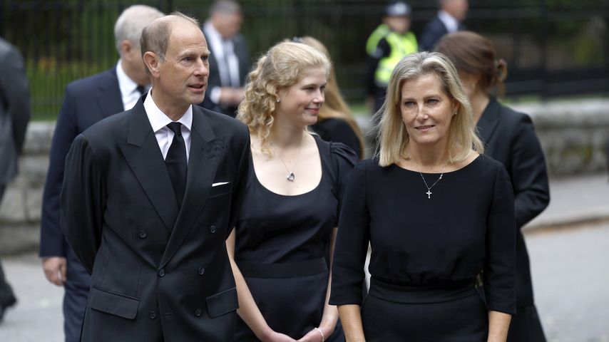 Prinz Edward, Lady Louise Windsor und Sophie Wessex bei den Trauerfeierlichkeiten für die Queen