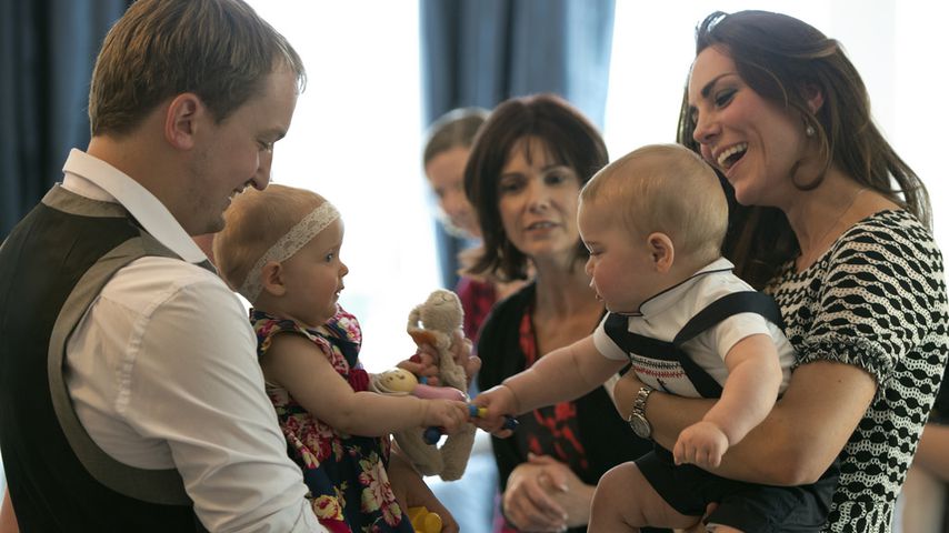 Prinz George und Herzogin Kate bei einer Krabbelgruppe in Wellington 2014