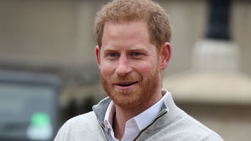 Prinz Harry überrascht schwer kranke Kinder mit Videocall!