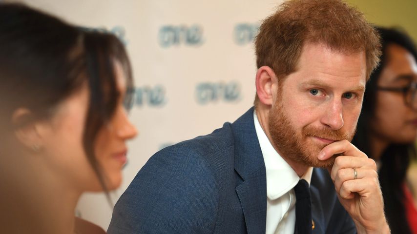 Prinz Harry mit Herzogin Meghan (l.) bei einer Veranstaltung auf Schloss Windsor