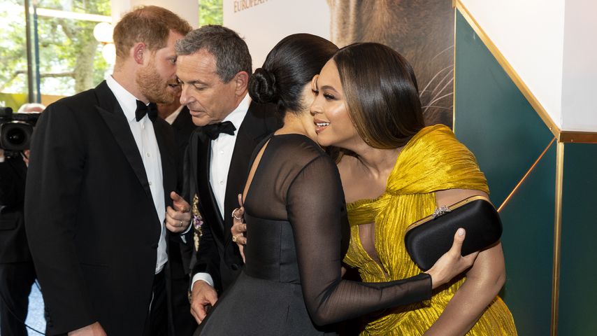 Prinz Harry, Bob Iger, Herzogin Meghan und Beyoncé bei der Premiere von "Der König der Löwen"