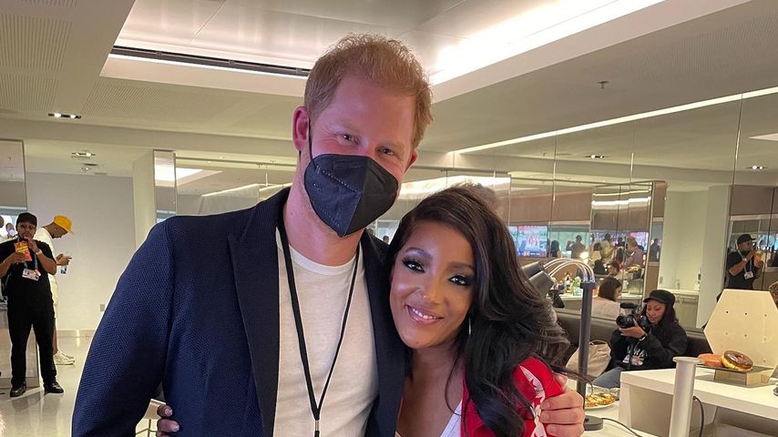 Fangirl-Moment: Mickey Guyton teilt Bild mit Prinz Harry