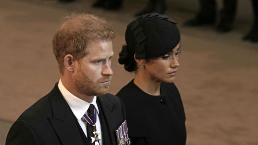 Droht durch Prinz Harry und Meghan das Aus der Monarchie?