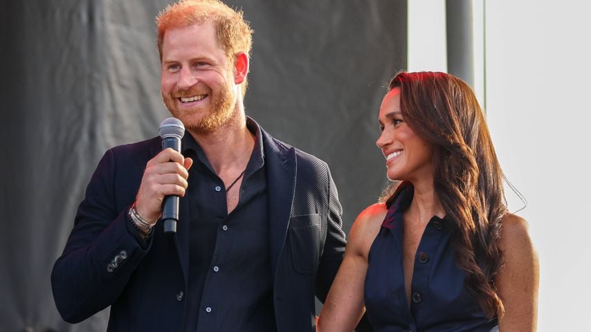 Selten: Prinz Harry und Meghan strahlen bei Charity-Event