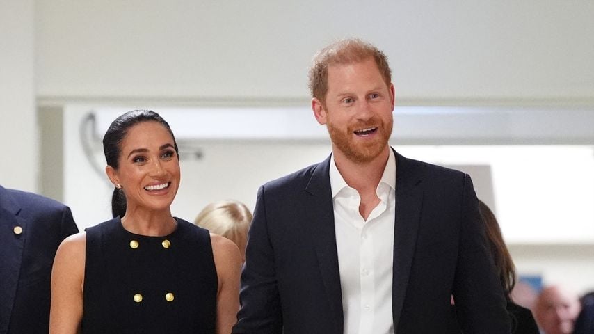 Wie Diana? Prinz Harry und Meghan besuchen Kinder in Klinik