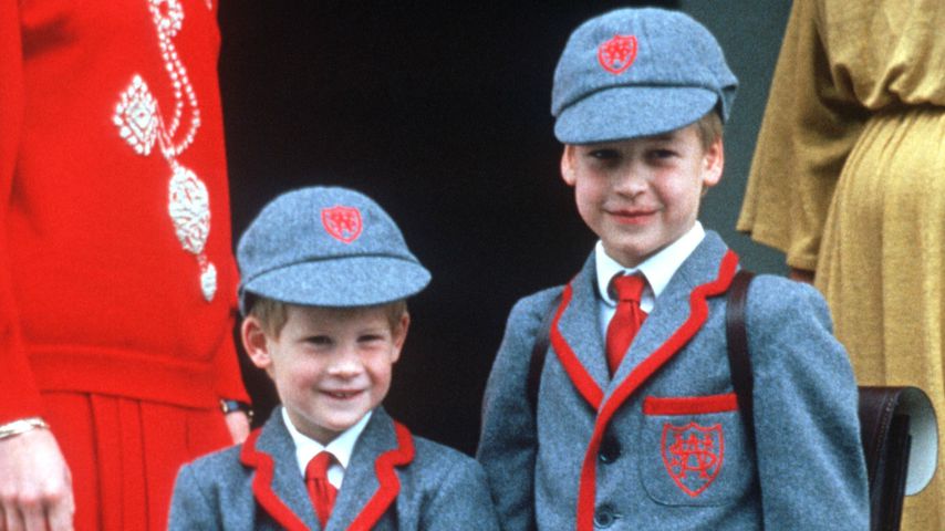Prinz Harry und Prinz William bei Harrys Einschulung, 1989