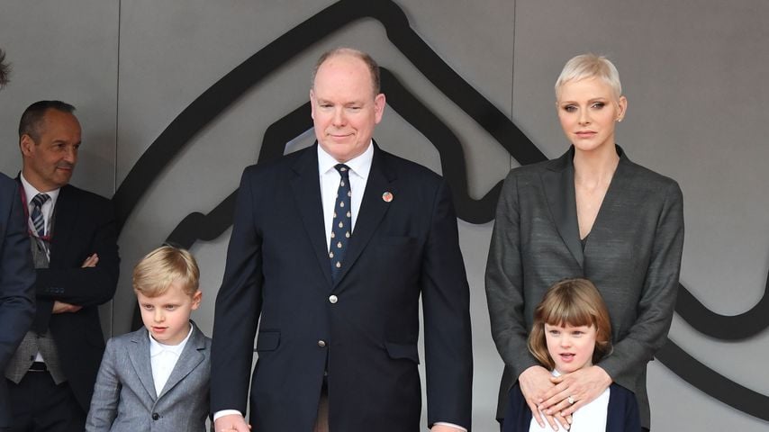 Prinz Jacques, Fürst Albert, Fürstin Charlène und Prinzessin Gabriella im April 2022