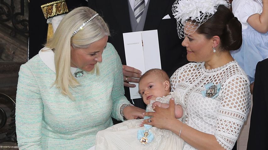 Soooo süß: Die niedlichsten Tauf-Bilder von Prinz Oscar!