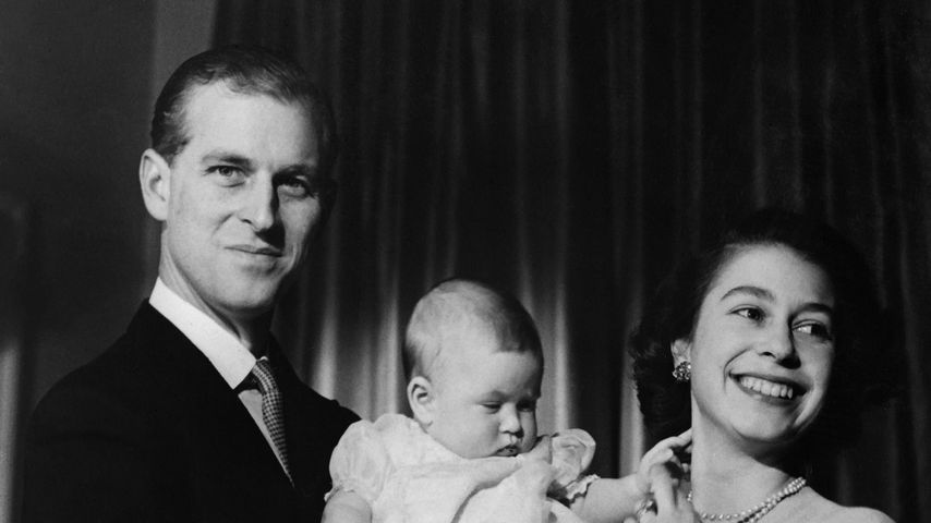 Prinz Philip mit Queen Elizabeth und Sohn Charles