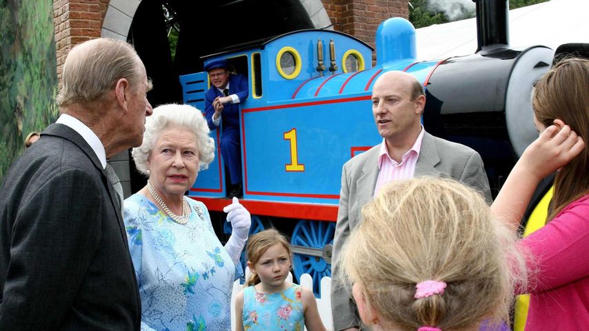 Prinz Philip und Queen Elizabeth mit Thomas, der Lokomotive, Sommer 2006