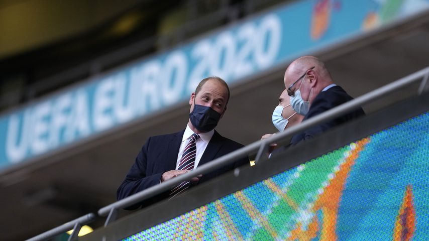 Prinz William auf der Tribüne des Londoner Wembley Stadium
