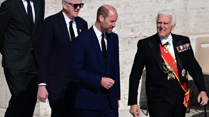 Papst-Beisetzung: Darum trug Prinz William blauen Anzug