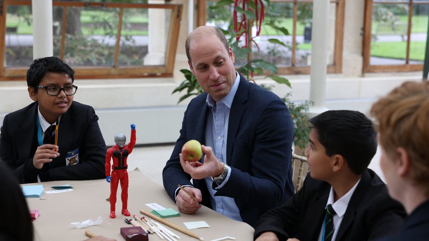 Prinz William in einer Schule, Oktober 2021