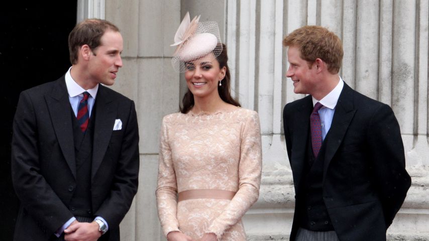 Prinz William, Herzogin Kate und Prinz Harry im Juni 2012